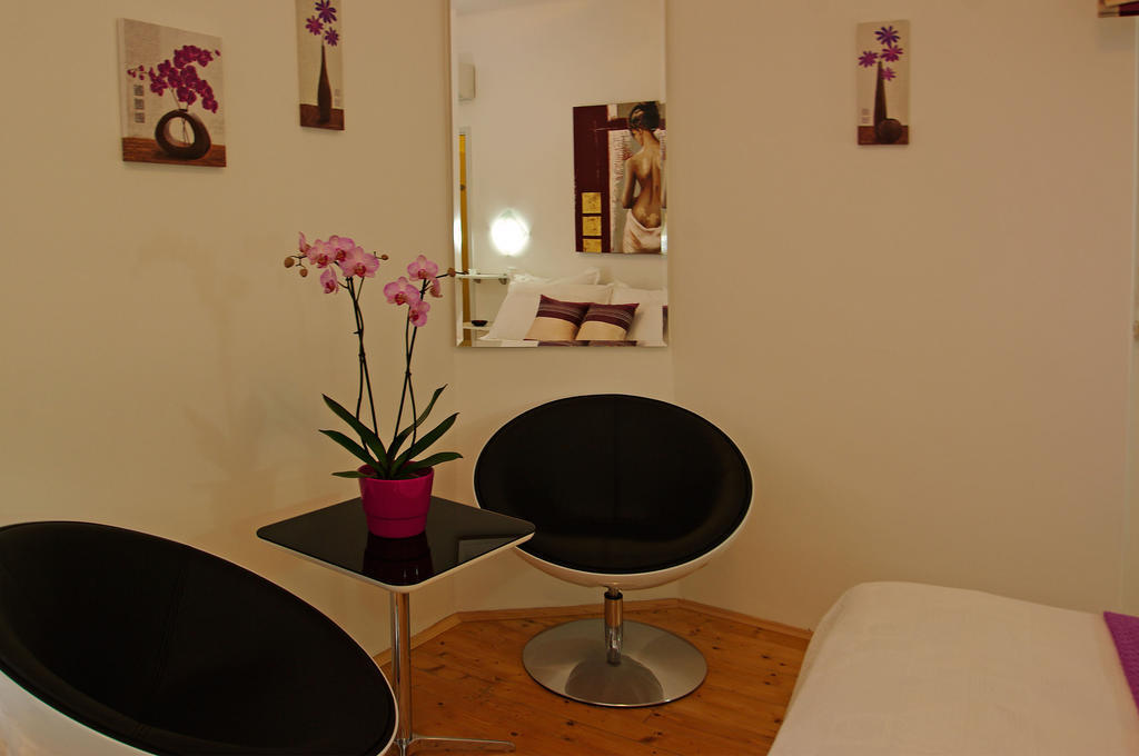 B&B Vela Luka Bagian luar foto