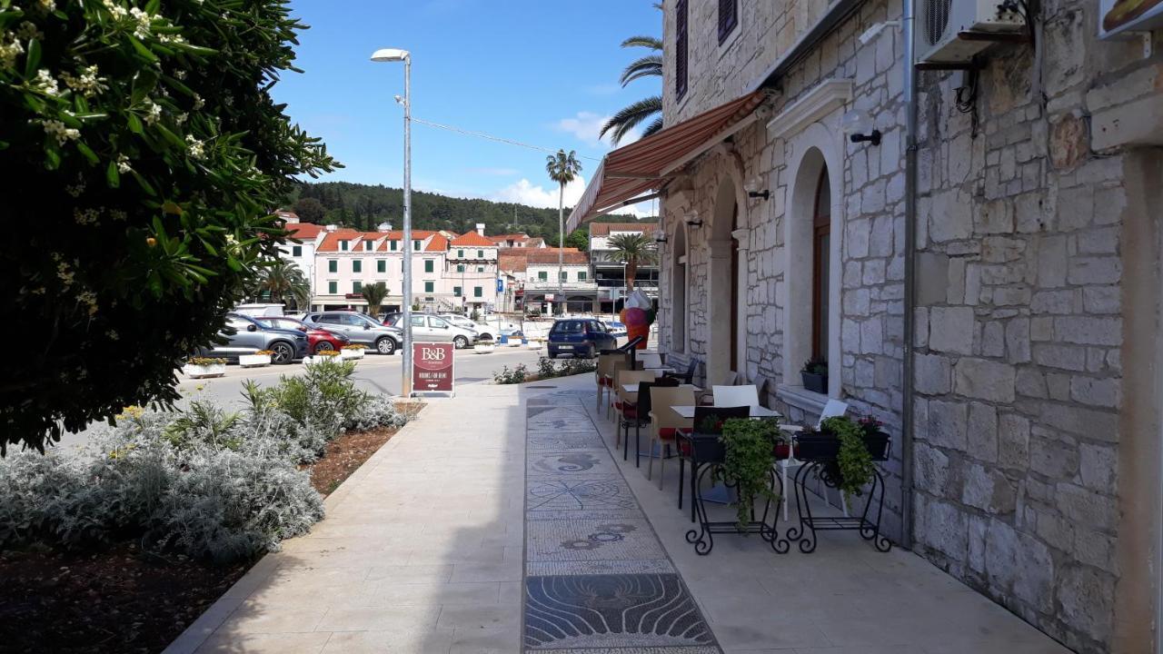 B&B Vela Luka Bagian luar foto